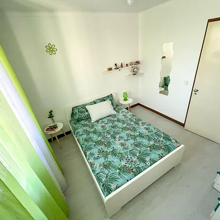 Lisbon At Your Doorstep - Bedrooms Exterior photo